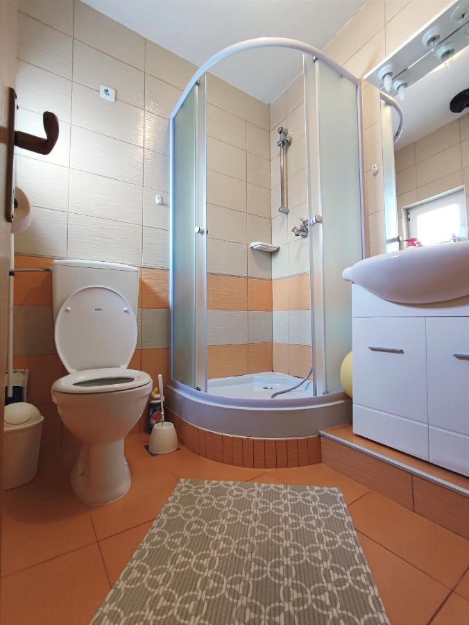 ויר Apartments Jolic מראה חיצוני תמונה