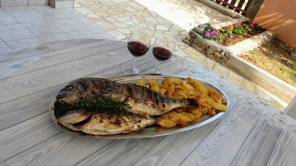 ויר Apartments Jolic מראה חיצוני תמונה